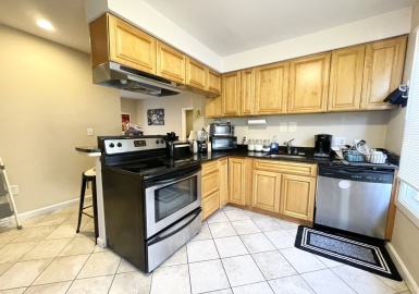 25 Sudan Steet, Boston, Massachusetts 02125, 4 Bedrooms Bedrooms, 6 Rooms Rooms,1 BathroomBathrooms,Residential Lease,For Rent,Sudan Steet,73089395