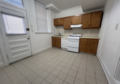 58 Selkirk Road, Boston, Massachusetts 02135, 1 Bedroom Bedrooms, 3 Rooms Rooms,1 BathroomBathrooms,Residential Lease,For Rent,Selkirk Road,73210847