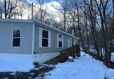 2 Elliot Street, Westminster, Massachusetts 01473, 3 Bedrooms Bedrooms, 5 Rooms Rooms,2 BathroomsBathrooms,Residential Lease,For Rent,Elliot Street,73068887