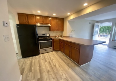 686 Boylston St, Newton, Massachusetts 02459, 1 Bedroom Bedrooms, 3 Rooms Rooms,1 BathroomBathrooms,Residential Lease,For Rent,Boylston St,73074429