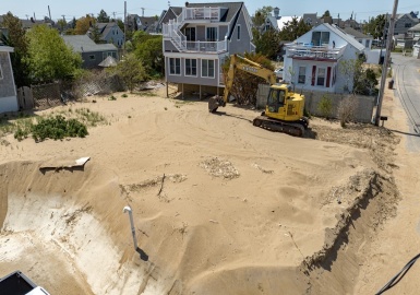 10 75th, Newburyport, Massachusetts 01950, ,Land,For Sale,75th,73111297