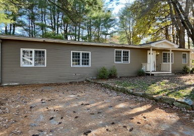 180 Jenkins Rd, Andover, Massachusetts 01810, 2 Bedrooms Bedrooms, 5 Rooms Rooms,2 BathroomsBathrooms,Residential Lease,For Rent,Jenkins Rd,73055584