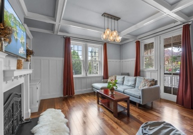 34 Garrison Rd, Brookline, Massachusetts 02445, 1 Bedroom Bedrooms, 3 Rooms Rooms,1 BathroomBathrooms,Residential Lease,For Rent,Garrison Rd,73069263