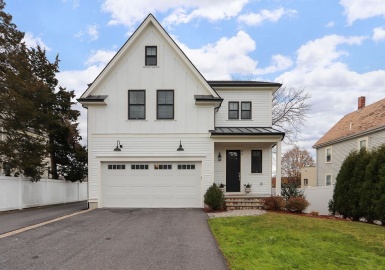 60 Crescent Rd, Needham, Massachusetts 02494, 5 Bedrooms Bedrooms, 8 Rooms Rooms,4.5 BathroomsBathrooms,Residential,For Sale,Crescent Rd,73062265