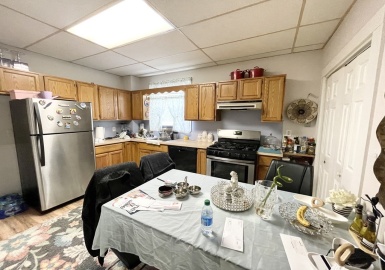 26-28 Harbor View, Boston, Massachusetts 02125, 3 Bedrooms Bedrooms, 5 Rooms Rooms,1 BathroomBathrooms,Residential Lease,For Rent,Harbor View,72618273