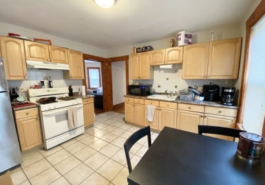 3 Sudan, Boston, Massachusetts 02125, 3 Bedrooms Bedrooms, 5 Rooms Rooms,1 BathroomBathrooms,Residential Lease,For Rent,Sudan,72620254