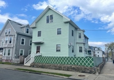 1 Brimblecom Street, Lynn, Massachusetts 01902, 4 Bedrooms Bedrooms, 12 Rooms Rooms,2 BathroomsBathrooms,Residential Income,For Sale,Brimblecom Street,73104899
