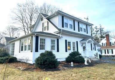 36 A & B Elm Place, Northbridge, Massachusetts 01588, 3 Bedrooms Bedrooms, 8 Rooms Rooms,2 BathroomsBathrooms,Residential Income,For Sale,Elm Place,73079759