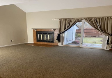 231 Lake Street, Weymouth, Massachusetts 02188, 1 Bedroom Bedrooms, 3 Rooms Rooms,1 BathroomBathrooms,Residential Lease,For Rent,Lake Street,73069299
