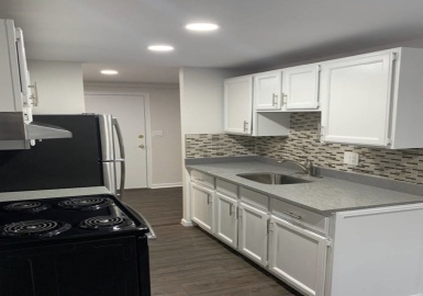 215 Fort Pleasant Ave, Springfield, Massachusetts 01108, 1 Bedroom Bedrooms, 1 Room Rooms,1 BathroomBathrooms,Residential Lease,For Rent,Fort Pleasant Ave,73070430