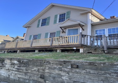 109 Oak St, Clinton, Massachusetts 01510, 6 Bedrooms Bedrooms, 10 Rooms Rooms,2 BathroomsBathrooms,Residential Lease,For Rent,Oak St,73060025
