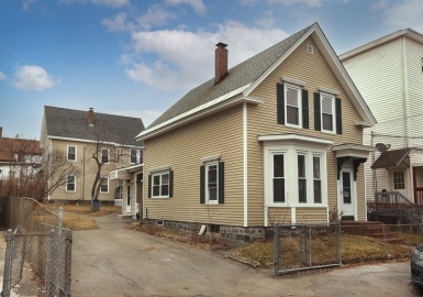 11 Kirk St, Methuen, Massachusetts 01844, 8 Bedrooms Bedrooms, 15 Rooms Rooms,3 BathroomsBathrooms,Residential Income,For Sale,Kirk St,73088685