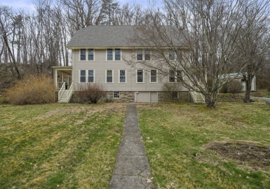 272-274 Washington, Canton, Massachusetts 02021, 8 Bedrooms Bedrooms, 15 Rooms Rooms,3.5 BathroomsBathrooms,Residential Income,For Sale,Washington,73095646