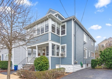 59-61 Woods Ave, Somerville, Massachusetts 02144, 4 Bedrooms Bedrooms, 11 Rooms Rooms,2 BathroomsBathrooms,Residential Income,For Sale,Woods Ave,73100684