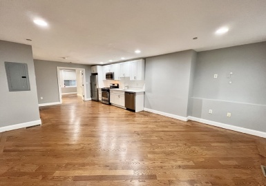 22 Hancock Street, Boston, Massachusetts 02114, 1 Bedroom Bedrooms, 4 Rooms Rooms,1.5 BathroomsBathrooms,Residential Lease,For Rent,Hancock Street,73072825