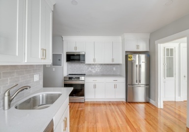 43 Mill, Quincy, Massachusetts 02169, 1 Bedroom Bedrooms, 5 Rooms Rooms,1 BathroomBathrooms,Residential Lease,For Rent,Mill,73071853