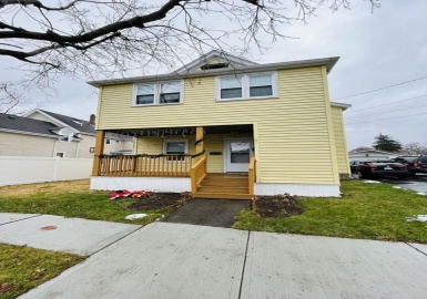 61-63 John St, Quincy, Massachusetts 02171, 2 Bedrooms Bedrooms, 4 Rooms Rooms,1.5 BathroomsBathrooms,Residential Lease,For Rent,John St,73065646