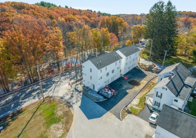 152 W Main Street, Millbury, Massachusetts 01527, 3 Bedrooms Bedrooms, 8 Rooms Rooms,2 BathroomsBathrooms,Residential Lease,For Rent,W Main Street,73064370