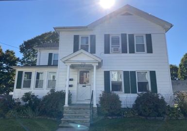 130 Chestnut St, Marlborough, Massachusetts 01752, 2 Bedrooms Bedrooms, 4 Rooms Rooms,1 BathroomBathrooms,Residential Lease,For Rent,Chestnut St,73067602