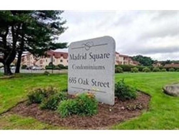 685 Oak St, Brockton, Massachusetts 02301