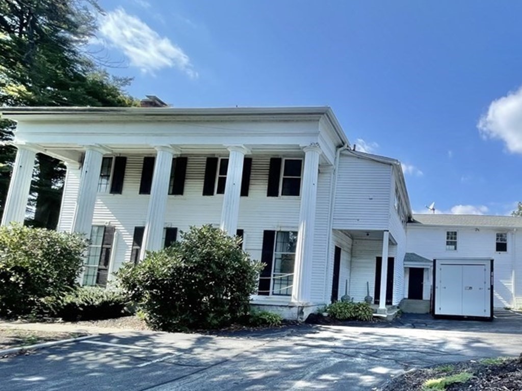 56 Main St, Millbury, Massachusetts 01527