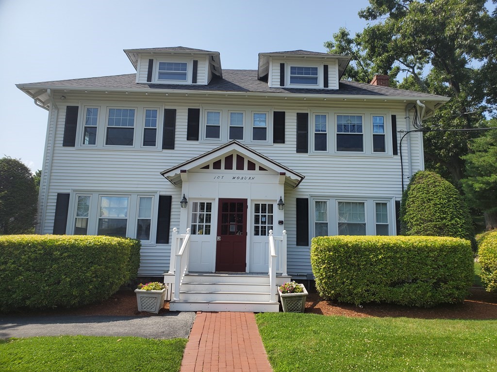 107 Woburn St, Reading, Massachusetts 01867