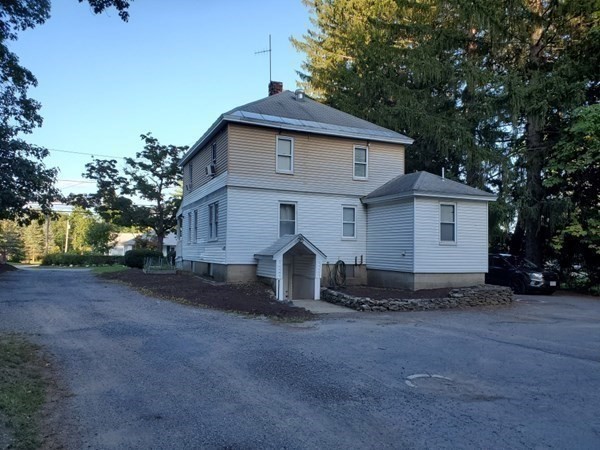 851 Lancaster St, Leominster, Massachusetts 01453