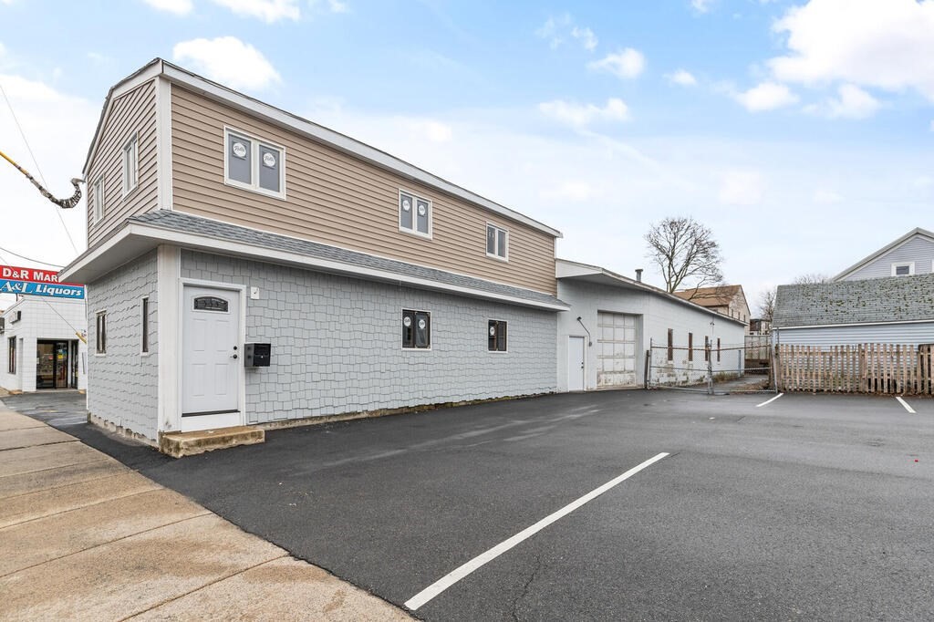 58 Foster St, Peabody, Massachusetts 01960