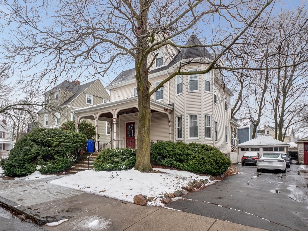 52 Francis St, Malden, Massachusetts 02148