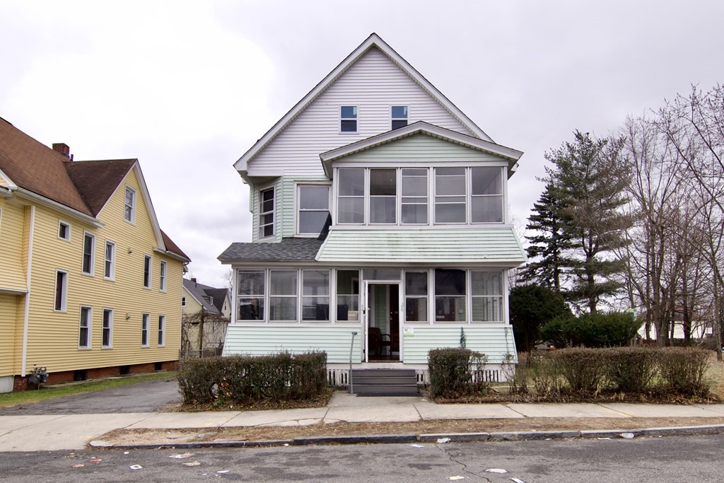 24-26 Wolcott St, Springfield, Massachusetts 01104