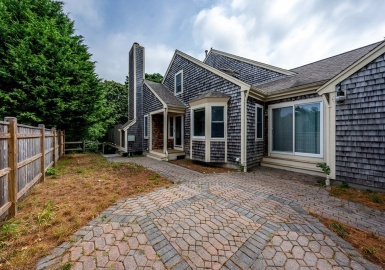 24 Oak Glen, Yarmouth, Massachusetts 02675, 2 Bedrooms Bedrooms, 8 Rooms Rooms,3.5 BathroomsBathrooms,Residential,For Sale,Oak Glen,73024772