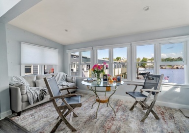 75R Rocky Neck Ave, Gloucester, Massachusetts 01930, 1 Bedroom Bedrooms, 3 Rooms Rooms,1 BathroomBathrooms,Residential,For Sale,Rocky Neck Ave,72994145