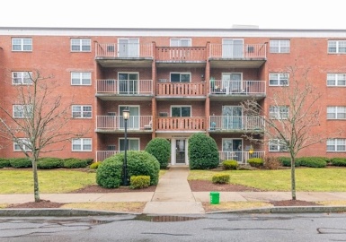 50 Webster St, Weymouth, Massachusetts 02190, 2 Bedrooms Bedrooms, 4 Rooms Rooms,1.5 BathroomsBathrooms,Residential,For Sale,Greentree Condominiums,Webster St,73071378
