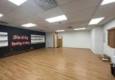 215 Newbury Street, Peabody, Massachusetts 01960, ,Commercial Lease,For Rent,Newbury Street,73209608