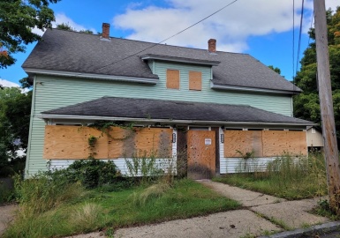 3182-3184 High Street, Palmer, Massachusetts 01009, 5 Bedrooms Bedrooms, 9 Rooms Rooms,2 BathroomsBathrooms,Residential Income,For Sale,High Street,73033275