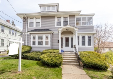 7-9 Atherton St, Quincy, Massachusetts 02169, 4 Bedrooms Bedrooms, 10 Rooms Rooms,2 BathroomsBathrooms,Residential Income,For Sale,Atherton St,73100191