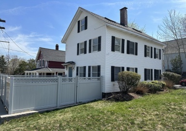 2 Fitch Ct, Wakefield, Massachusetts 01880, 3 Bedrooms Bedrooms, 8 Rooms Rooms,2 BathroomsBathrooms,Residential Income,For Sale,Fitch Ct,73099197