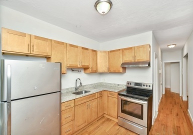 227 Washington St, Boston, Massachusetts 02121, 7 Bedrooms Bedrooms, 16 Rooms Rooms,3 BathroomsBathrooms,Residential Income,For Sale,Washington St,73055317