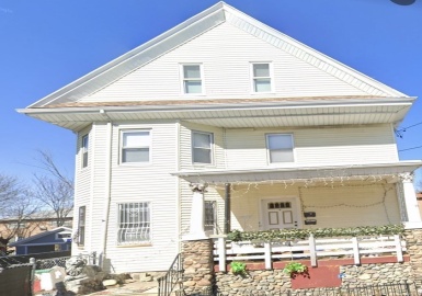 18 Grover Street, Malden, Massachusetts 02148, 3 Bedrooms Bedrooms, 5 Rooms Rooms,1 BathroomBathrooms,Residential Lease,For Rent,Grover Street,73057272