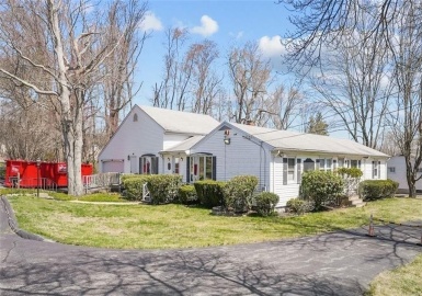 1062 Taunton Ave, Seekonk, Massachusetts 02771, ,Commercial Sale,For Sale,Taunton Ave,73147613