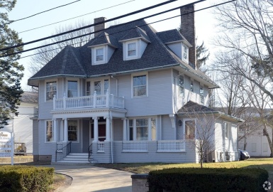 7 Peck St, Attleboro, Massachusetts 02703, ,Commercial Lease,For Rent,Peck St,73114088