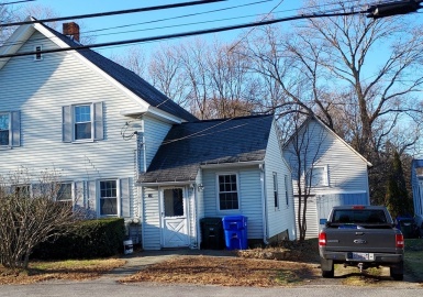 6 Pleasant St, Hopkinton, Massachusetts 01748, 2 Bedrooms Bedrooms, 5 Rooms Rooms,1 BathroomBathrooms,Residential Lease,For Rent,Pleasant St,73063607