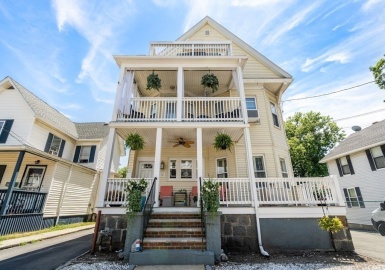 31 Wave Way, Winthrop, Massachusetts 02152, 2 Bedrooms Bedrooms, 4 Rooms Rooms,1 BathroomBathrooms,Residential,For Sale,Wave Way,73036382