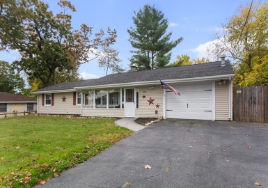 919 Court St, Brockton, Massachusetts 02302, 4 Bedrooms Bedrooms, 7 Rooms Rooms,1.5 BathroomsBathrooms,Residential,For Sale,Court St,73069812