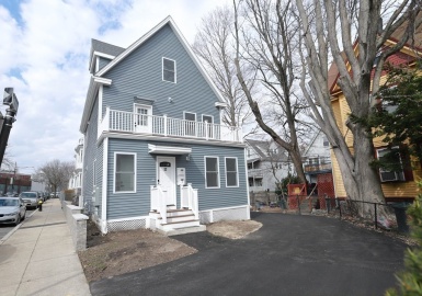12 Denvir St, Boston, Massachusetts 02124, 7 Bedrooms Bedrooms, 11 Rooms Rooms,4 BathroomsBathrooms,Residential Income,For Sale,Denvir St,73095448