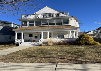30 Somerset St, Worcester, Massachusetts 01609, 8 Bedrooms Bedrooms, 17 Rooms Rooms,3 BathroomsBathrooms,Residential Income,For Sale,Somerset St,73082070