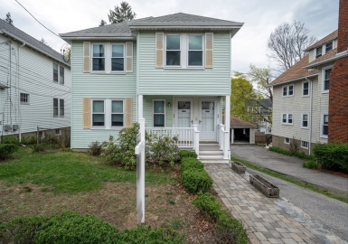 148-150 Trapelo Rd, Belmont, Massachusetts 02478, 3 Bedrooms Bedrooms, 9 Rooms Rooms,2 BathroomsBathrooms,Residential Income,For Sale,Trapelo Rd,73100665