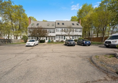 158 Fisher St, North Attleboro, Massachusetts 02760, 8 Bedrooms Bedrooms, 24 Rooms Rooms,6 BathroomsBathrooms,Residential Income,For Sale,Fisher St,73100761
