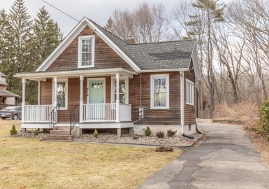 414 Morgan Rd, West Springfield, Massachusetts 01089, 2 Bedrooms Bedrooms, 6 Rooms Rooms,1 BathroomBathrooms,Residential Lease,For Rent,Morgan Rd,73067131