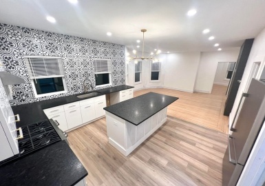 37 Oliver St., Somerville, Massachusetts 02145, 3 Bedrooms Bedrooms, 5 Rooms Rooms,1 BathroomBathrooms,Residential Lease,For Rent,Oliver St.,73068448